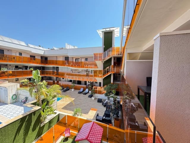 3 slaapkamer Appartement te koop in Playa de los Locos, Torrevieja met zwembad - € 399.000 (Ref: 9104818)