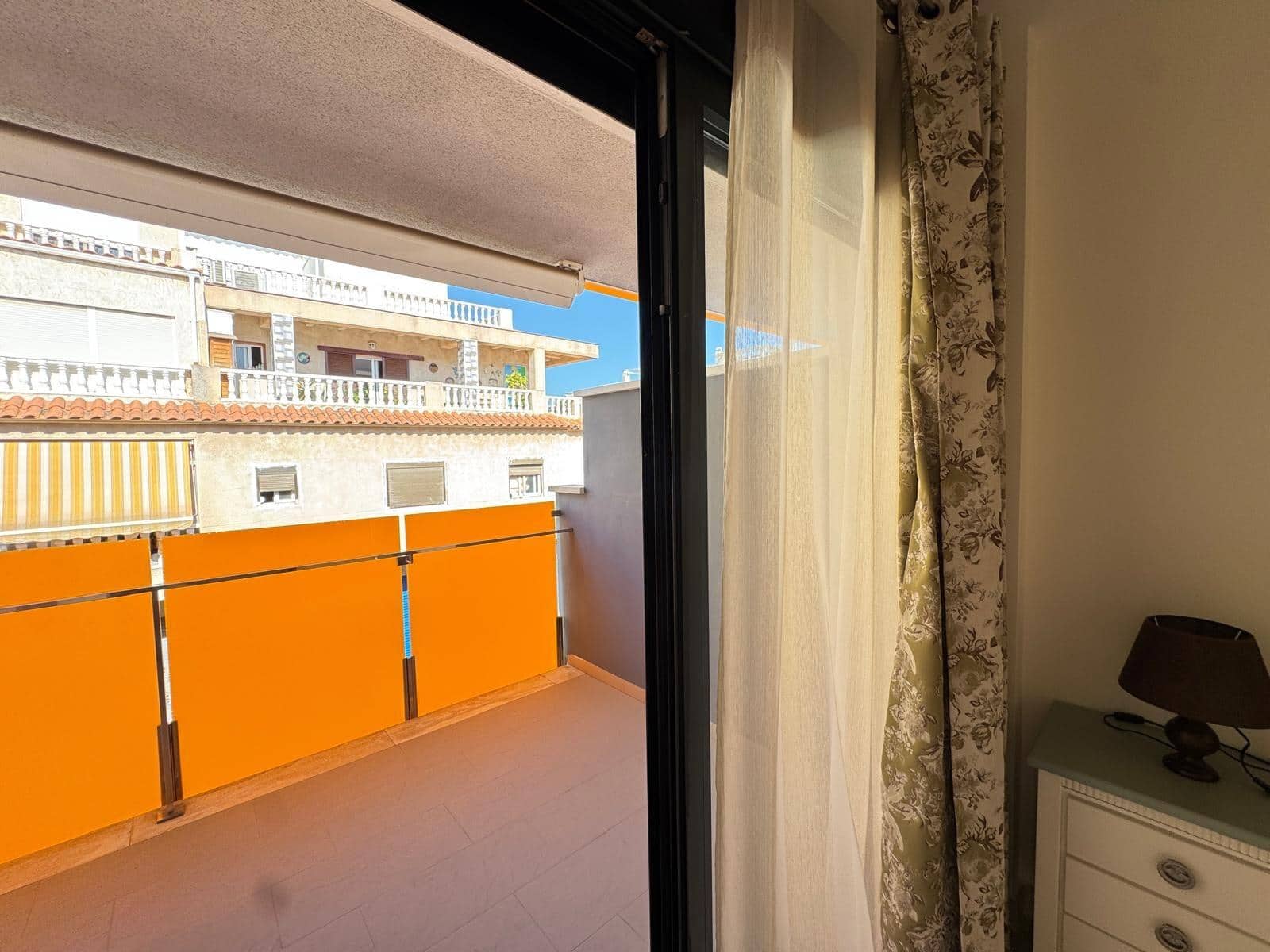 3 slaapkamer Appartement te koop in Torrevieja met zwembad - € 399.000 (Ref: 9104818)