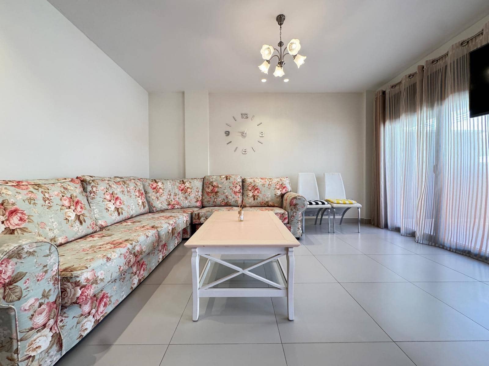 3 slaapkamer Appartement te koop in Torrevieja met zwembad - € 399.000 (Ref: 9104818)