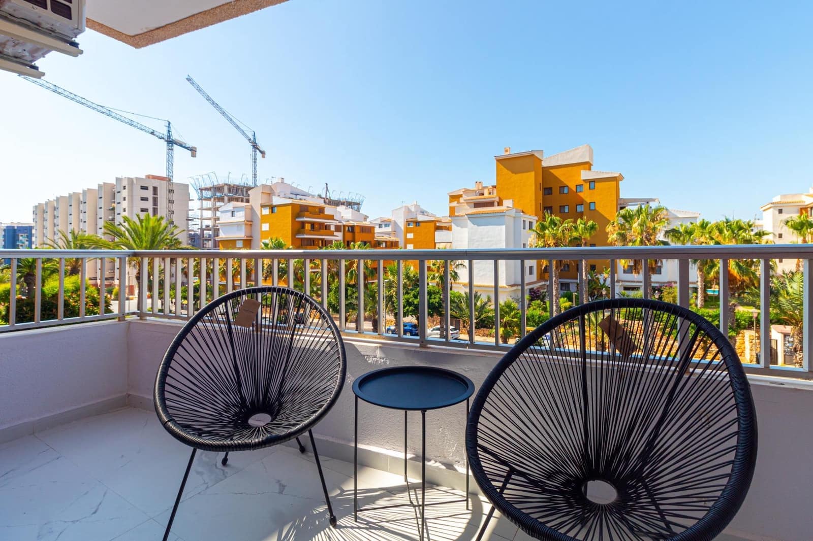 1 bedroom Apartment for sale in Punta Prima with pool - € 175,000 (Ref: 9106667)