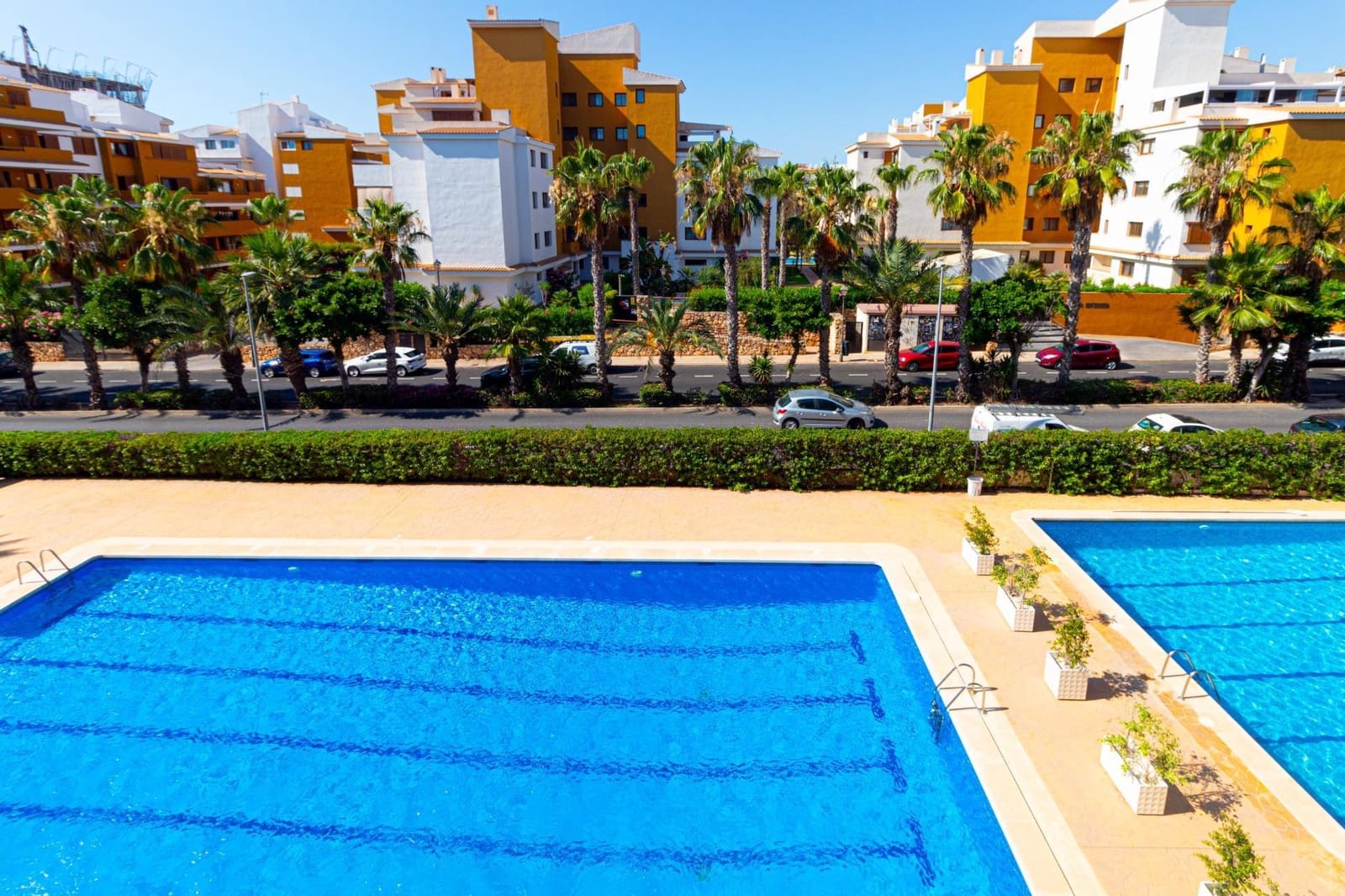 1 bedroom Apartment for sale in Punta Prima with pool - € 175,000 (Ref: 9106667)