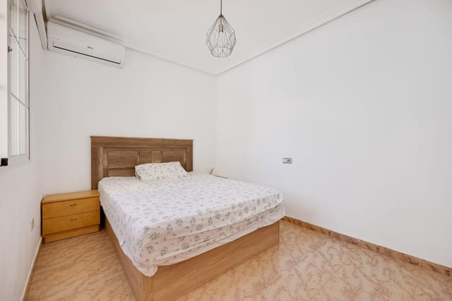 3 quarto Moradia para venda em Villamartín - Las Filipinas, Orihuela com piscina - 225 000 € (Ref: 9116302)