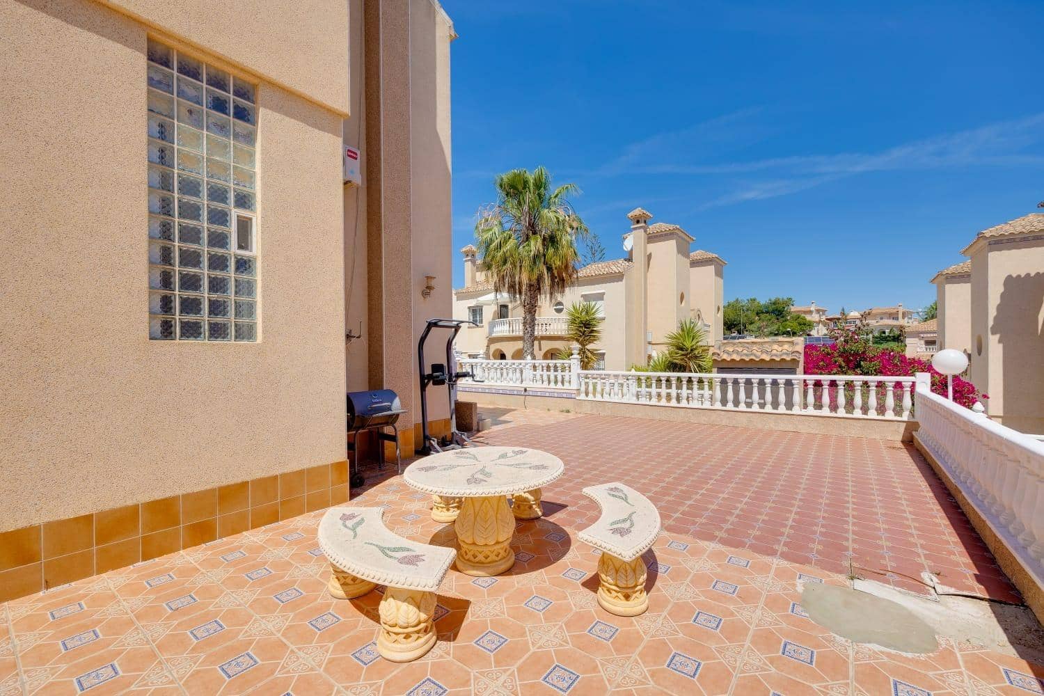 3 quarto Moradia para venda em Orihuela Costa com piscina - 225 000 € (Ref: 9116302)