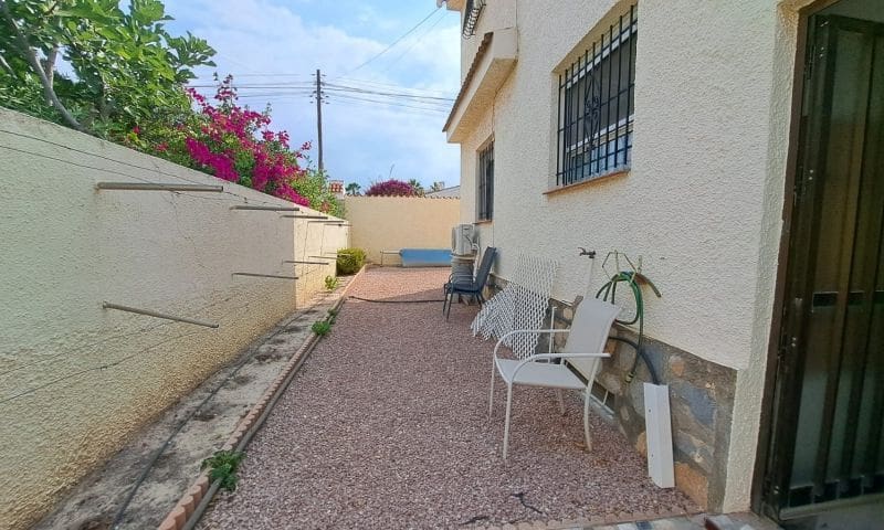 Chalet de 3 habitaciones en Ciudad Quesada en venta con piscina garaje - 375.000 € (Ref: 9116308)
