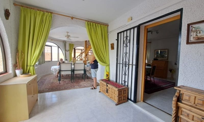 Chalet de 3 habitaciones en Ciudad Quesada en venta con piscina garaje - 375.000 € (Ref: 9116308)