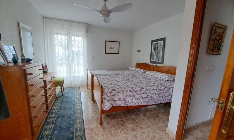 Chalet de 3 habitaciones en Ciudad Quesada en venta con piscina garaje - 375.000 € (Ref: 9116308)