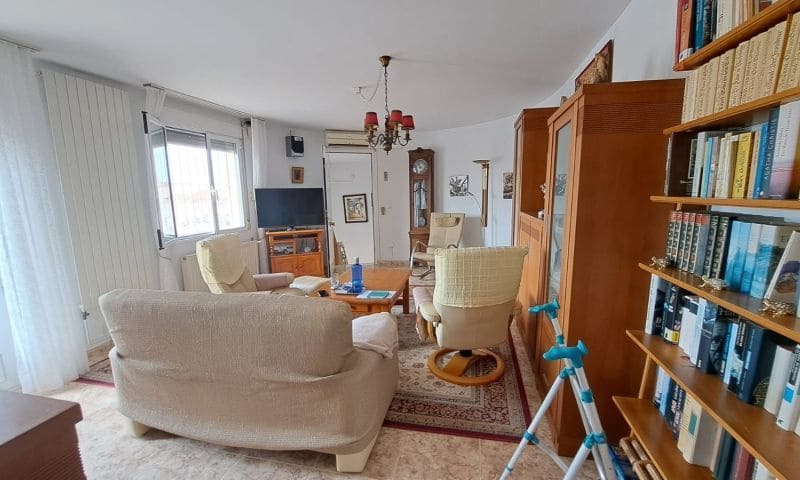 Chalet de 3 habitaciones en Ciudad Quesada en venta con piscina garaje - 375.000 € (Ref: 9116308)