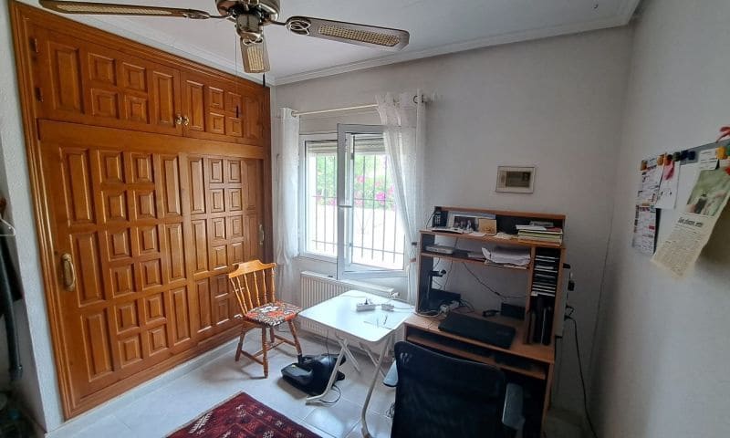 Chalet de 3 habitaciones en Ciudad Quesada en venta con piscina garaje - 375.000 € (Ref: 9116308)