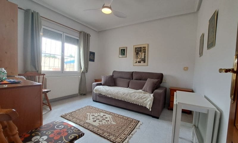 Chalet de 3 habitaciones en Ciudad Quesada en venta con piscina garaje - 375.000 € (Ref: 9116308)