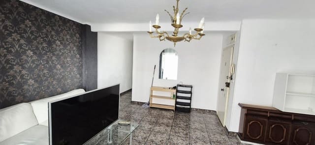 4 makuuhuone Huoneisto myytävänä paikassa Las Piscinas Naturales, Torrevieja - 137 990 € (Ref: 9116752)