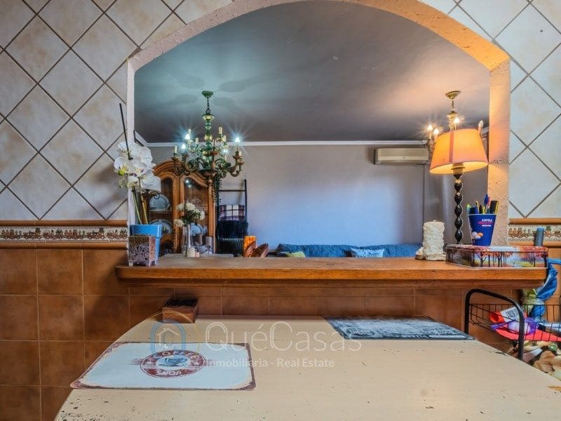 Piso de 3 habitaciones en Torrevieja en venta - 215.000 € (Ref: 9117047)