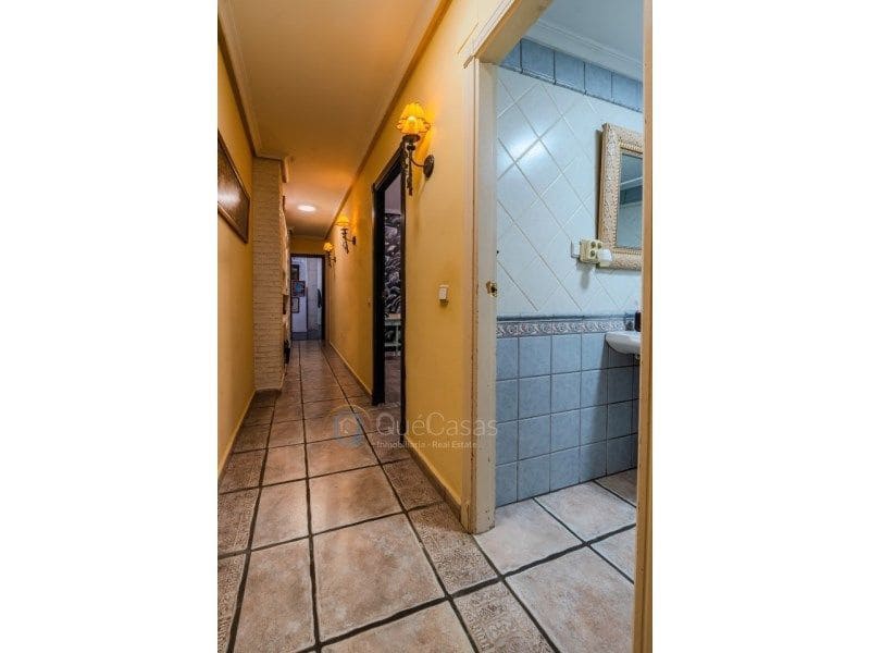 Piso de 3 habitaciones en Torrevieja en venta - 215.000 € (Ref: 9117047)