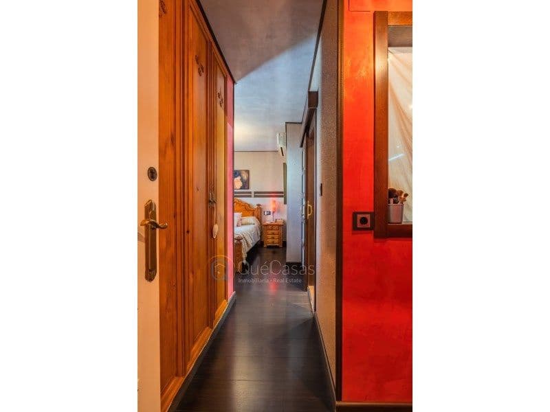 Piso de 3 habitaciones en Torrevieja en venta - 215.000 € (Ref: 9117047)