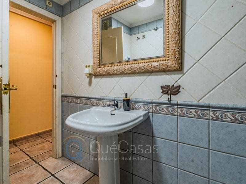 Piso de 3 habitaciones en Torrevieja en venta - 215.000 € (Ref: 9117047)