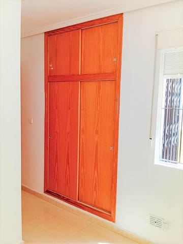 2 soverom Leilighet til salgs i La Florida, Orihuela med svømmebasseng - € 135 000 (Ref: 9125295)