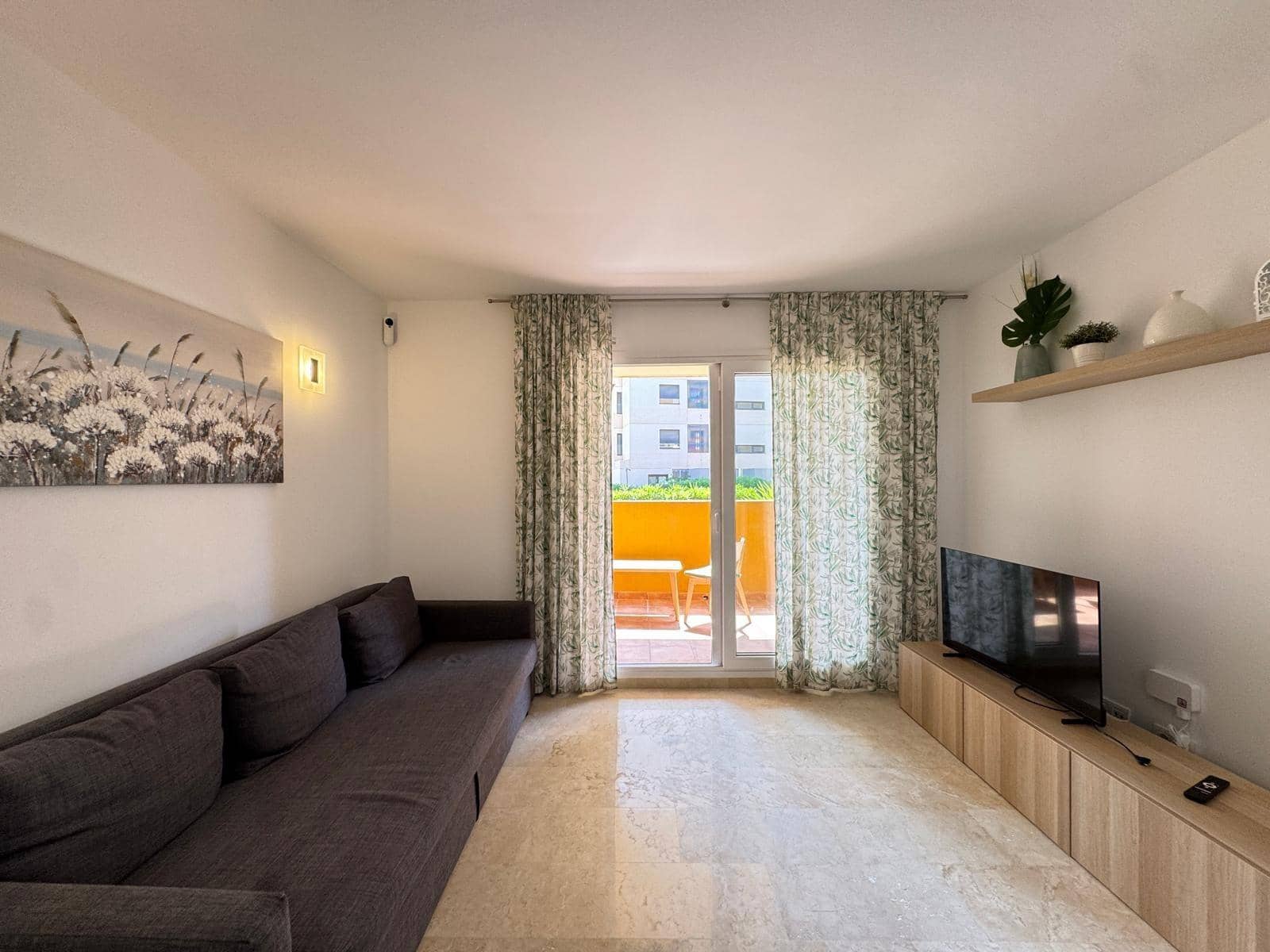 3 bedroom Apartment for sale in Punta Prima with pool garage - € 310,000 (Ref: 9128530)