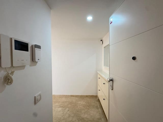 3 quarto Apartamento para venda em Punta Prima, Torrevieja com piscina garagem - 310 000 € (Ref: 9128530)