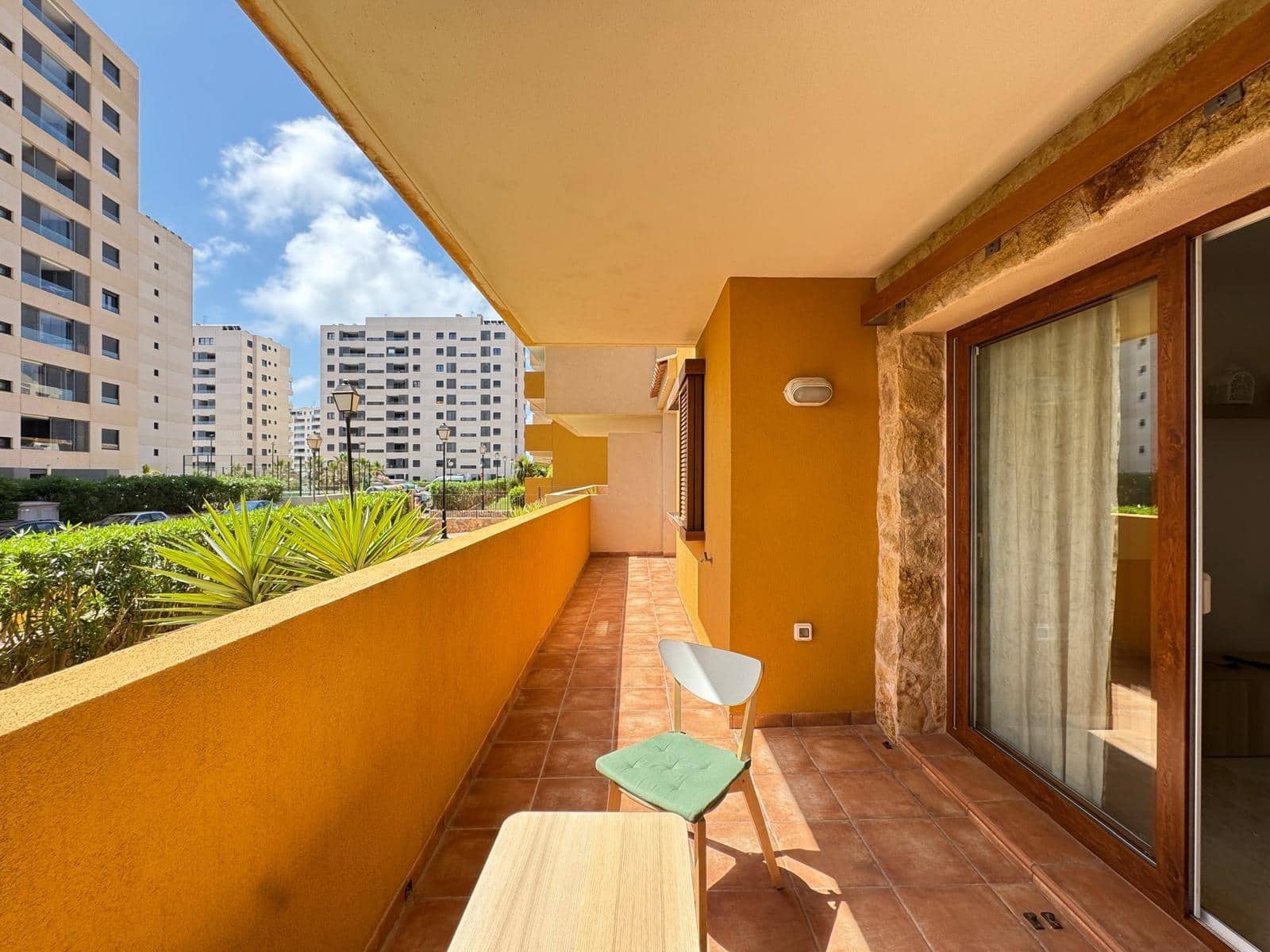 3 bedroom Apartment for sale in Punta Prima with pool garage - € 310,000 (Ref: 9128530)