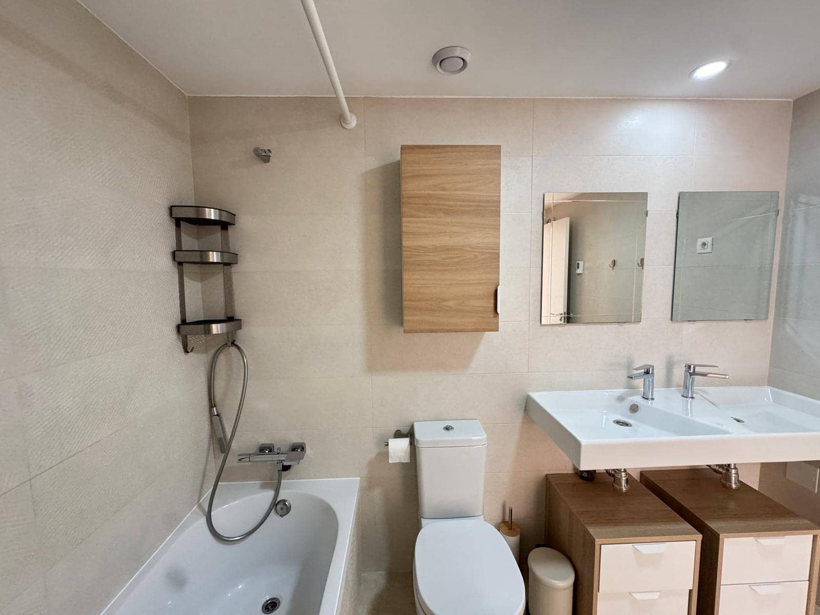 3 bedroom Apartment for sale in Punta Prima with pool garage - € 310,000 (Ref: 9128530)