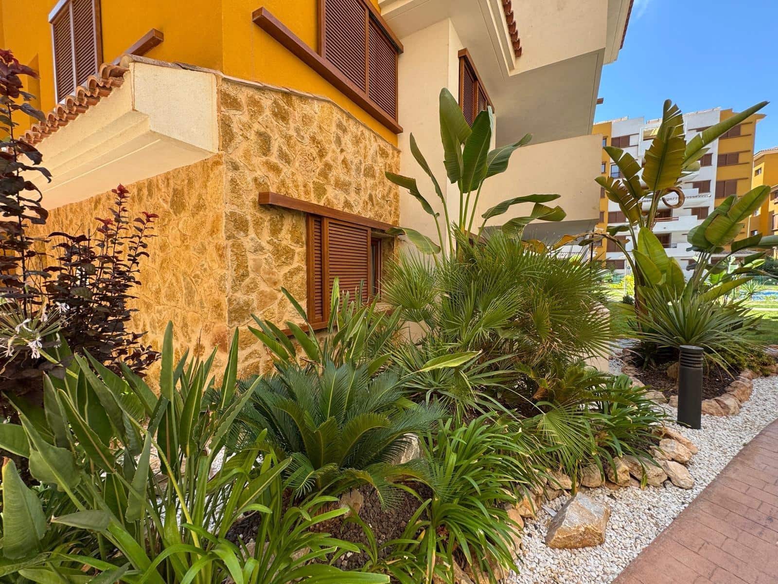 3 bedroom Apartment for sale in Punta Prima with pool garage - € 310,000 (Ref: 9128530)