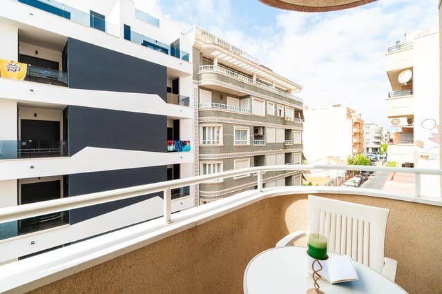 3 soverom Leilighet til salgs i Centro, Torrevieja med garasje - € 185 000 (Ref: 9128532)