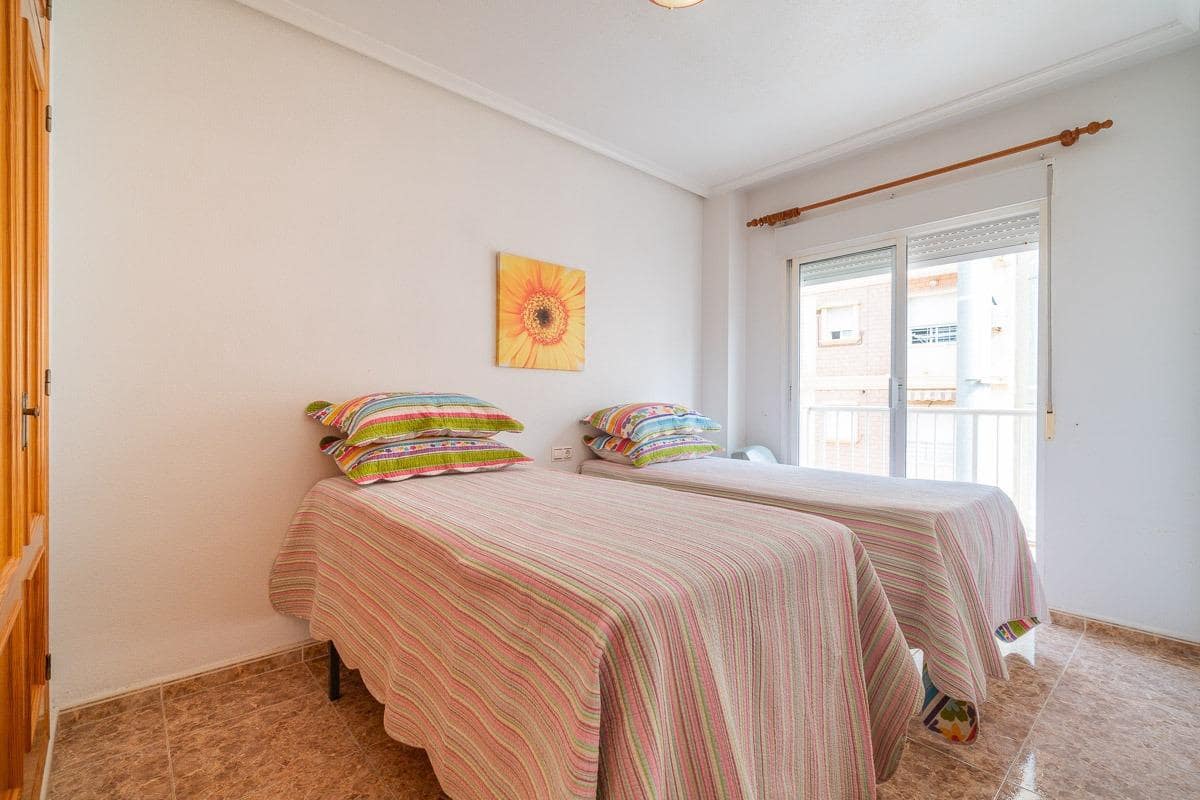 3 soverom Leilighet til salgs i Torrevieja med garasje - € 185 000 (Ref: 9128532)