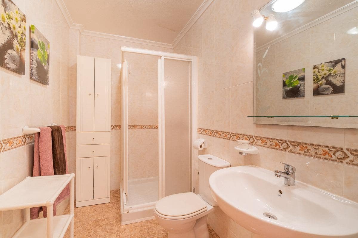 3 soverom Leilighet til salgs i Torrevieja med garasje - € 185 000 (Ref: 9128532)