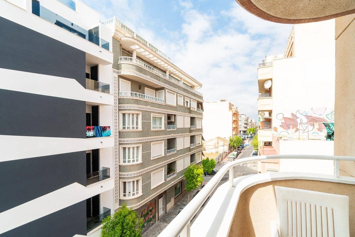 3 soverom Leilighet til salgs i Torrevieja med garasje - € 185 000 (Ref: 9128532)