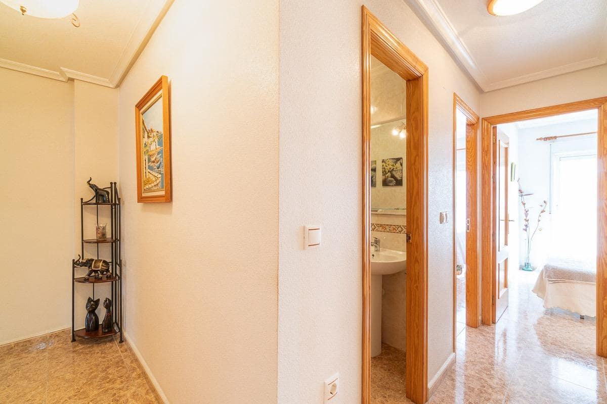 3 soverom Leilighet til salgs i Torrevieja med garasje - € 185 000 (Ref: 9128532)