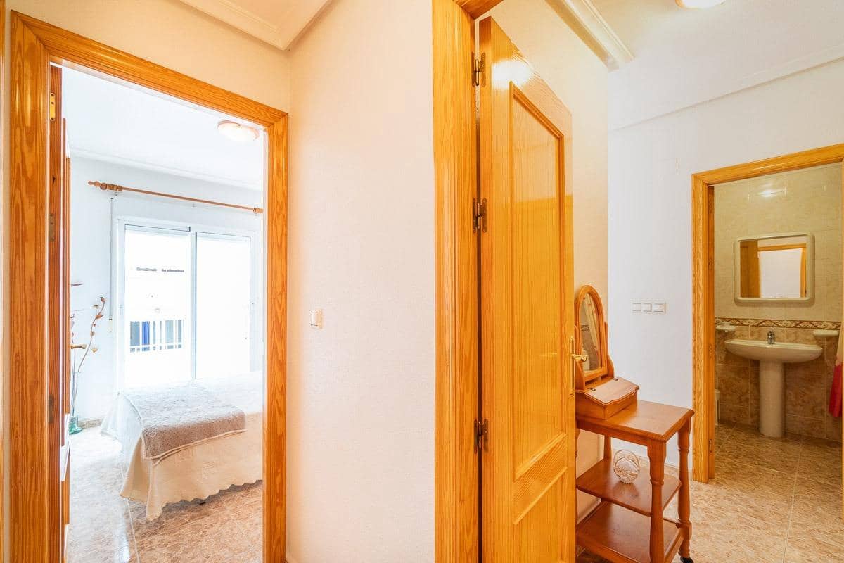3 soverom Leilighet til salgs i Torrevieja med garasje - € 185 000 (Ref: 9128532)