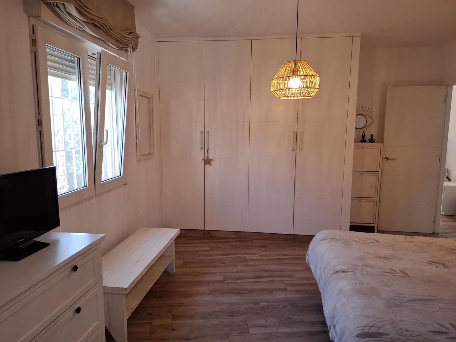 3 makuuhuone Huvila myytävänä paikassa Torrevieja mukana uima-altaan - 314 995 € (Ref: 9128534)