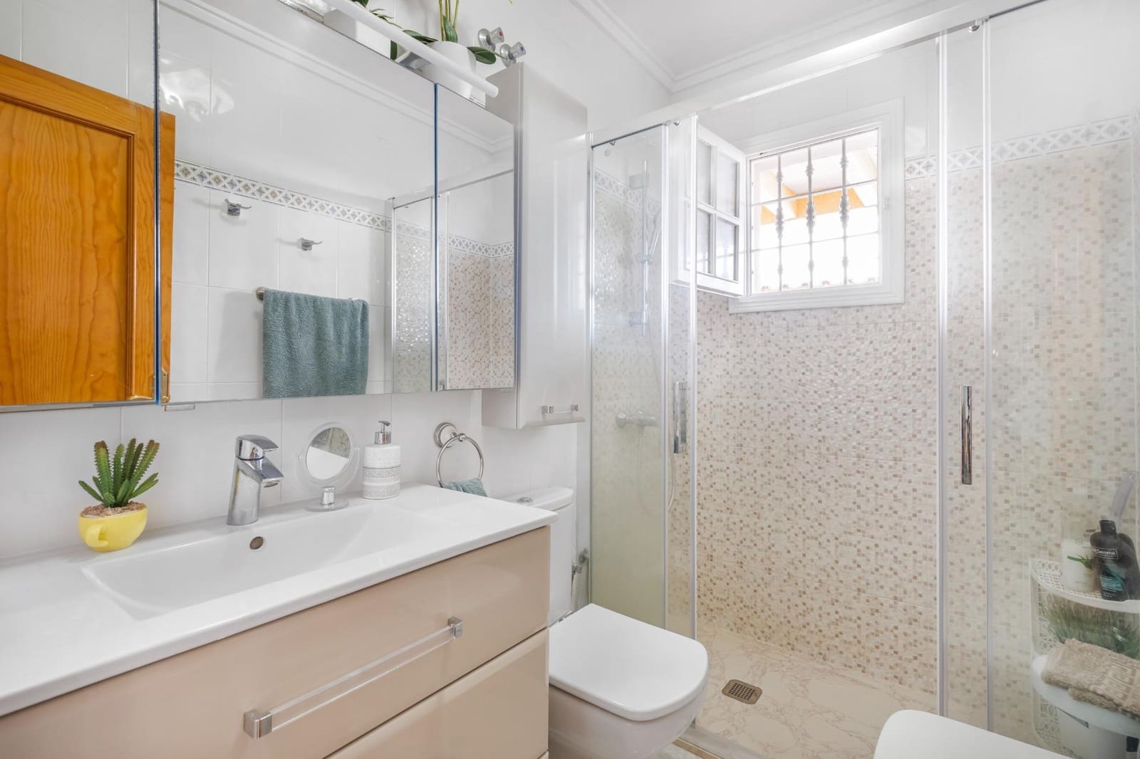 4 soverom Rekkehus til salgs i Torrevieja - € 350 000 (Ref: 9130843)