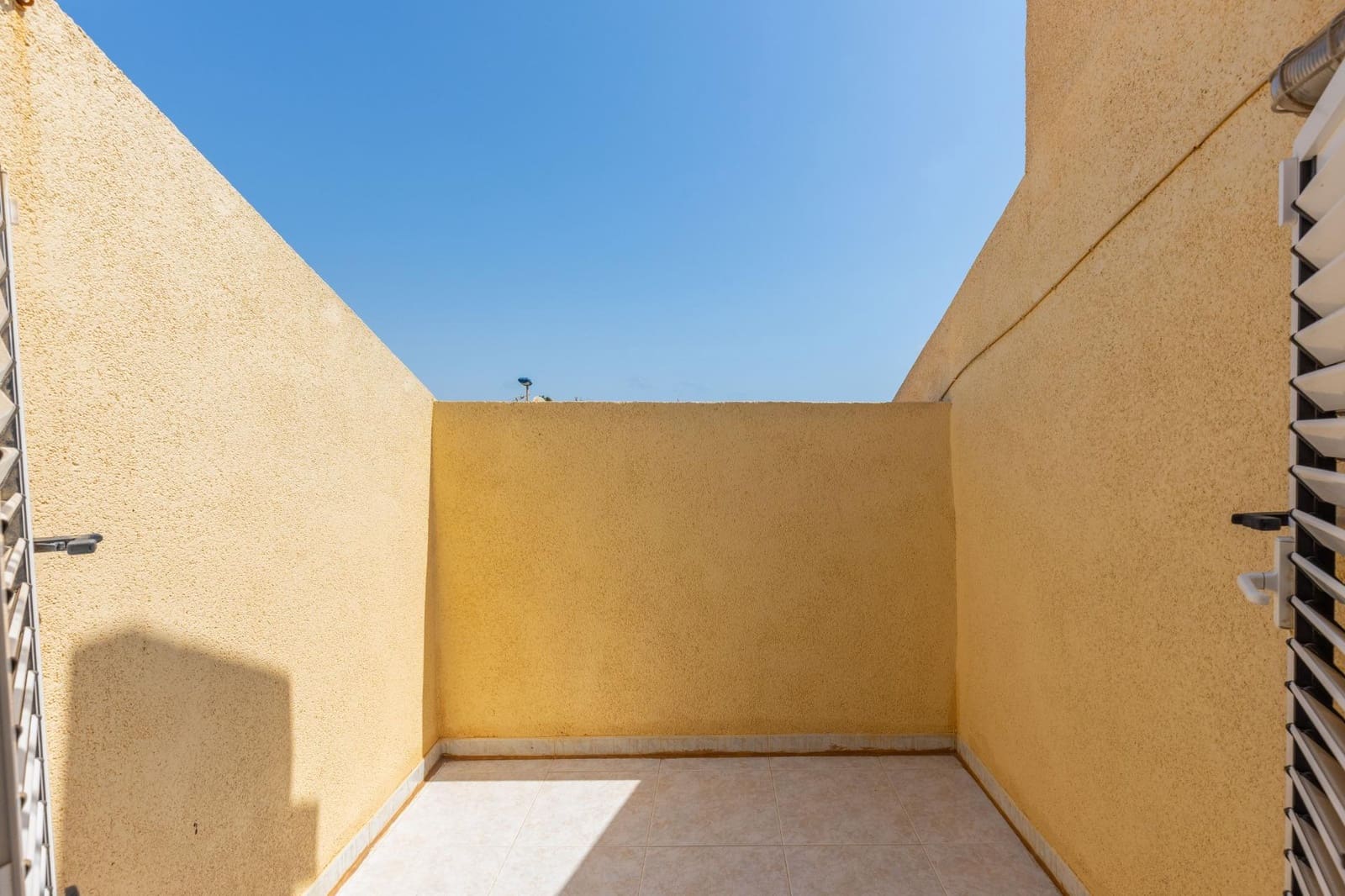 4 soverom Rekkehus til salgs i Torrevieja - € 350 000 (Ref: 9130843)