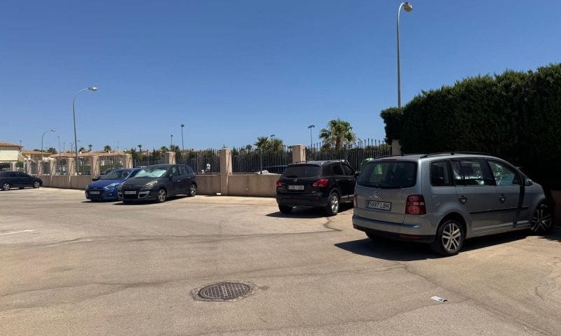 2 bedroom Apartment for sale in Playa Flamenca with pool - € 136,995 (Ref: 9134640)