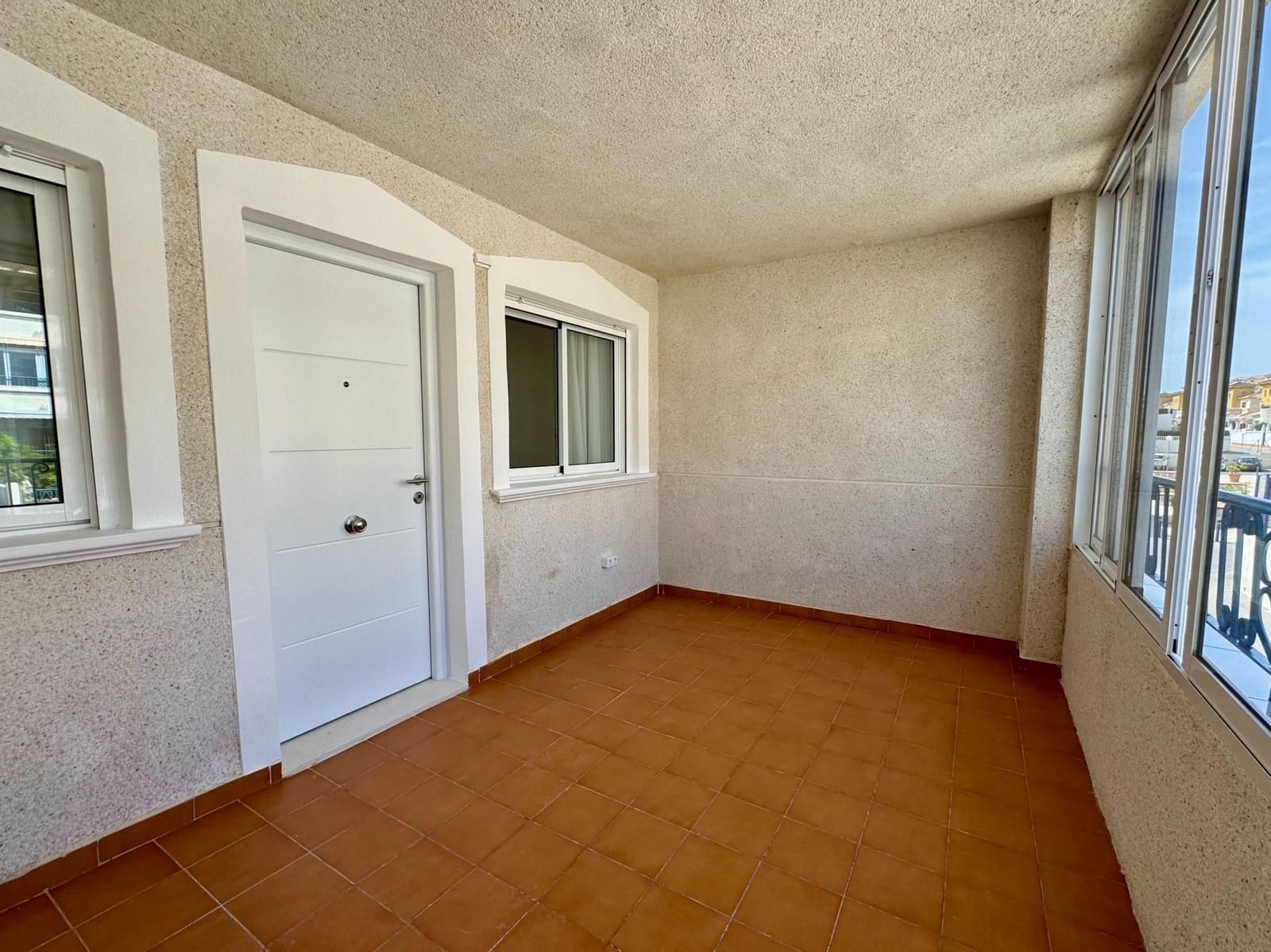 2 makuuhuone Huoneisto myytävänä paikassa Orihuela mukana uima-altaan - 189 000 € (Ref: 9143572)