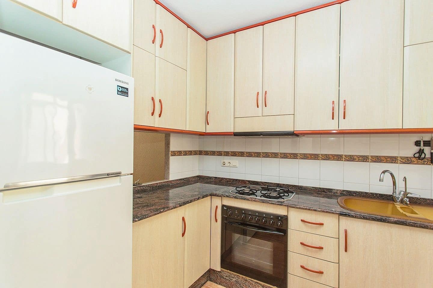 3 sypialnia Mieszkanie na sprzedaż w Torrevieja - 200 000 € (Ref: 9143573)