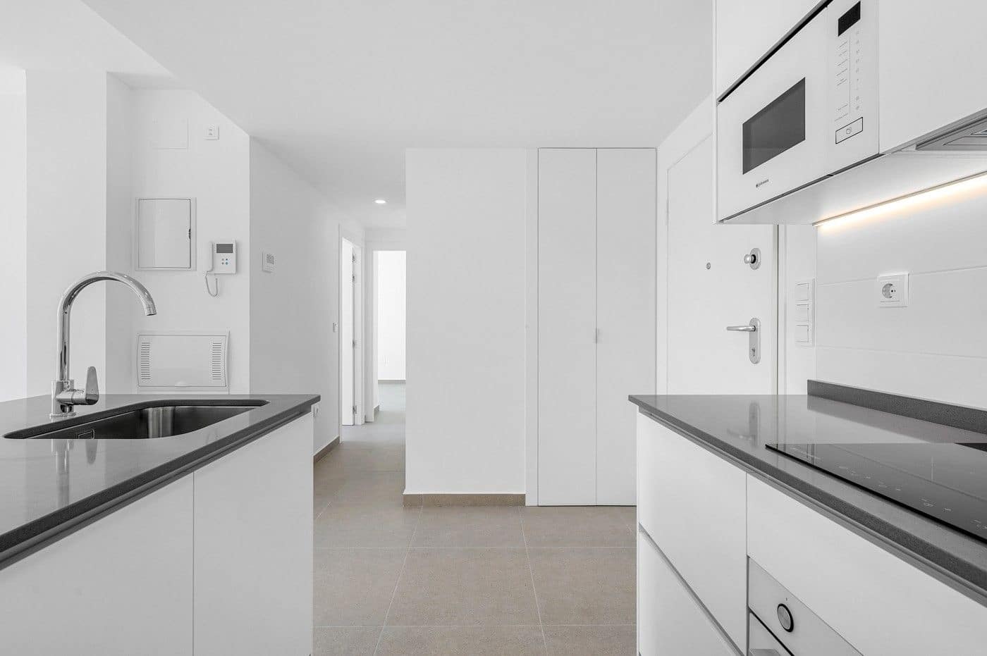 2 Zimmer Apartment zu verkaufen in Los Alcazares mit Pool - 339.000 € (Ref: 9145716)