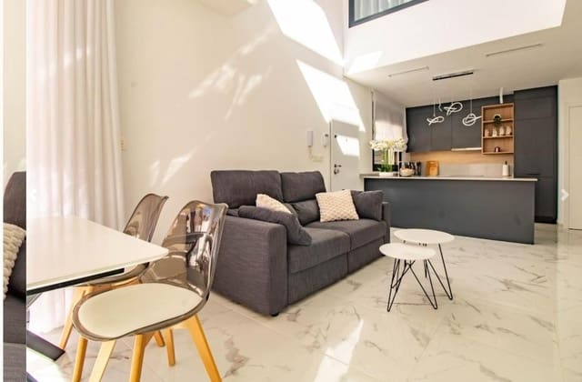 3 makuuhuone Huvila myytävänä paikassa Los Montesinos mukana uima-altaan - 399 000 € (Ref: 9152402)