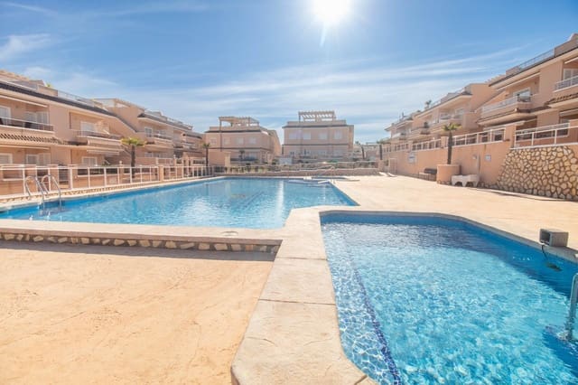 2 soveværelse Bungalow til salg i Punta Prima, Torrevieja med swimmingpool garage - € 319.000 (Ref: 9152405)