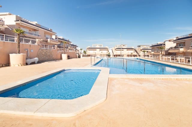 2 soveværelse Bungalow til salg i Punta Prima, Torrevieja med swimmingpool garage - € 319.000 (Ref: 9152405)