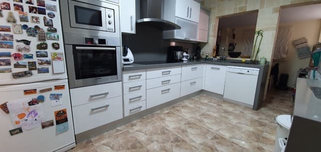 3 soveværelse Villa til salg i La Mata, Torrevieja med swimmingpool - € 450.000 (Ref: 9156127)