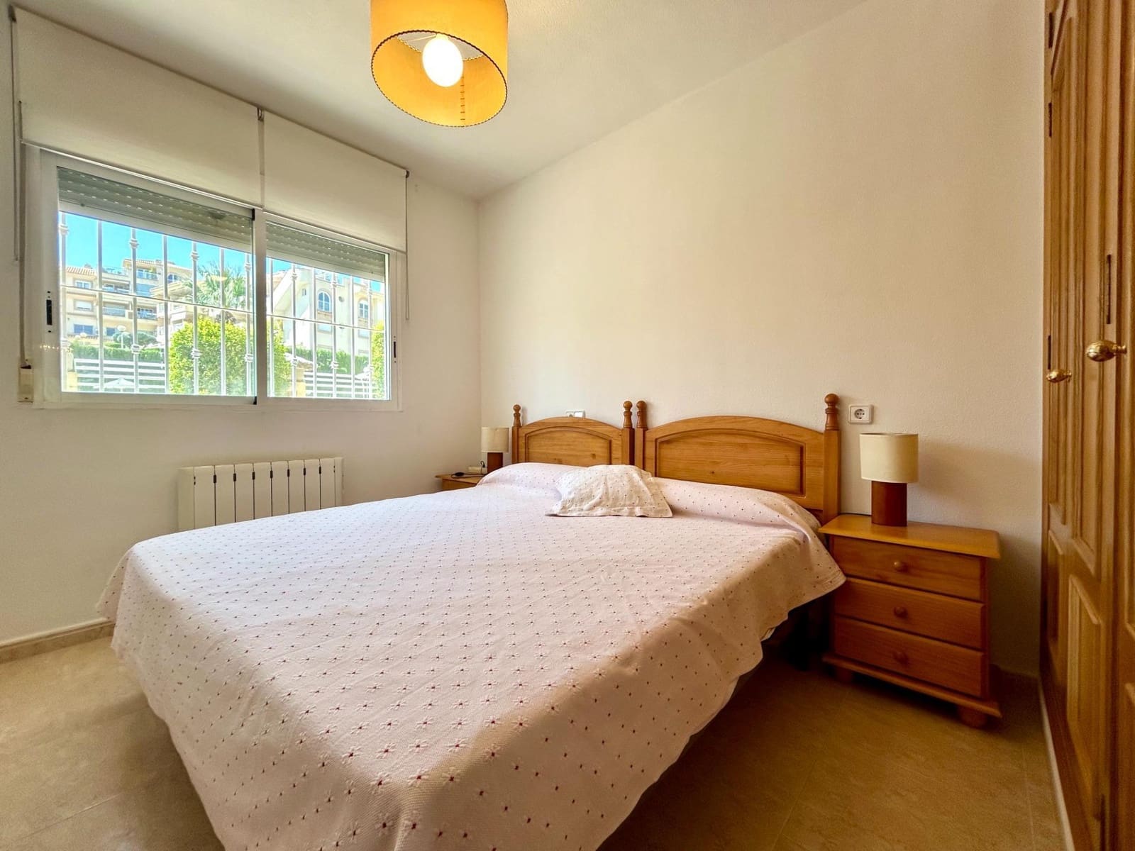 2 soveværelse Lejlighed til salg i Campoamor med swimmingpool - € 295.000 (Ref: 9176588)