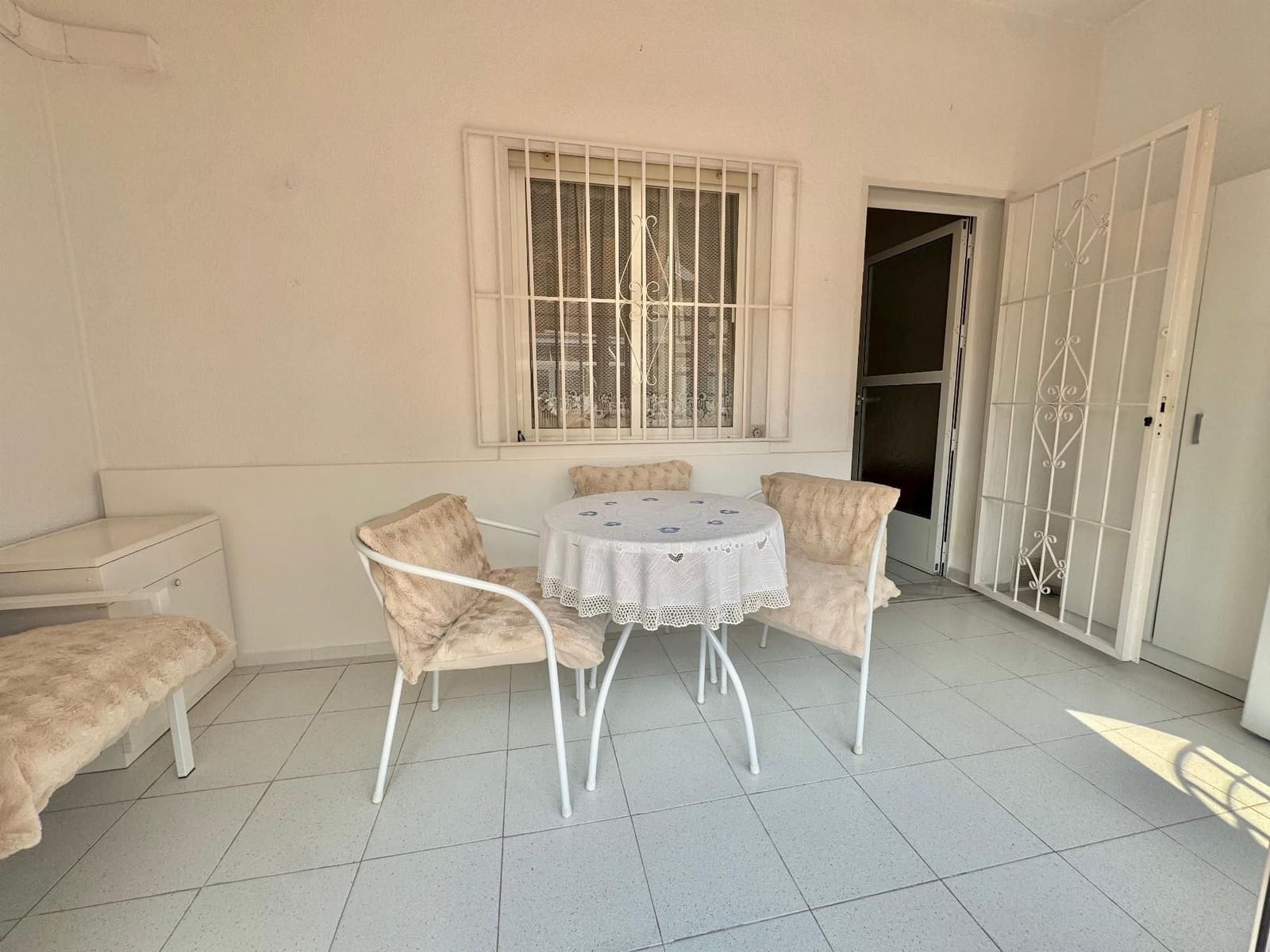 1 chambre Bungalow à vendre à Torrevieja - 99 990 € (Ref: 9189669)