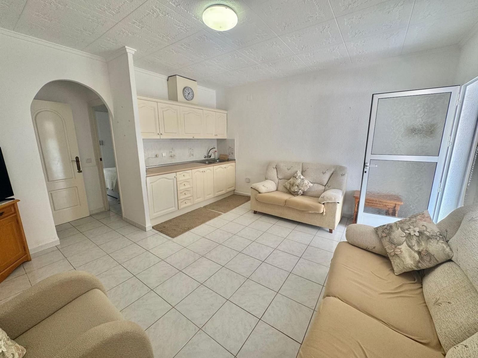 1 chambre Bungalow à vendre à Torrevieja - 99 990 € (Ref: 9189669)