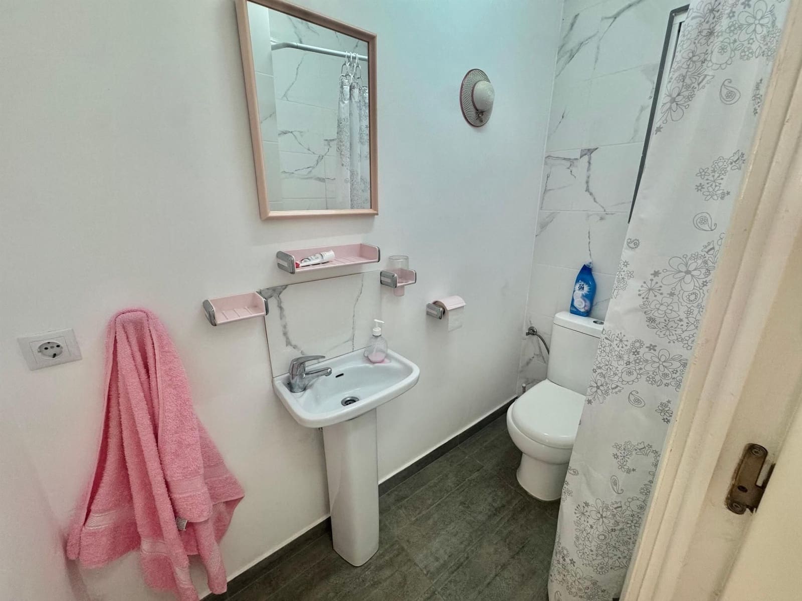 1 chambre Bungalow à vendre à Torrevieja - 99 990 € (Ref: 9189669)