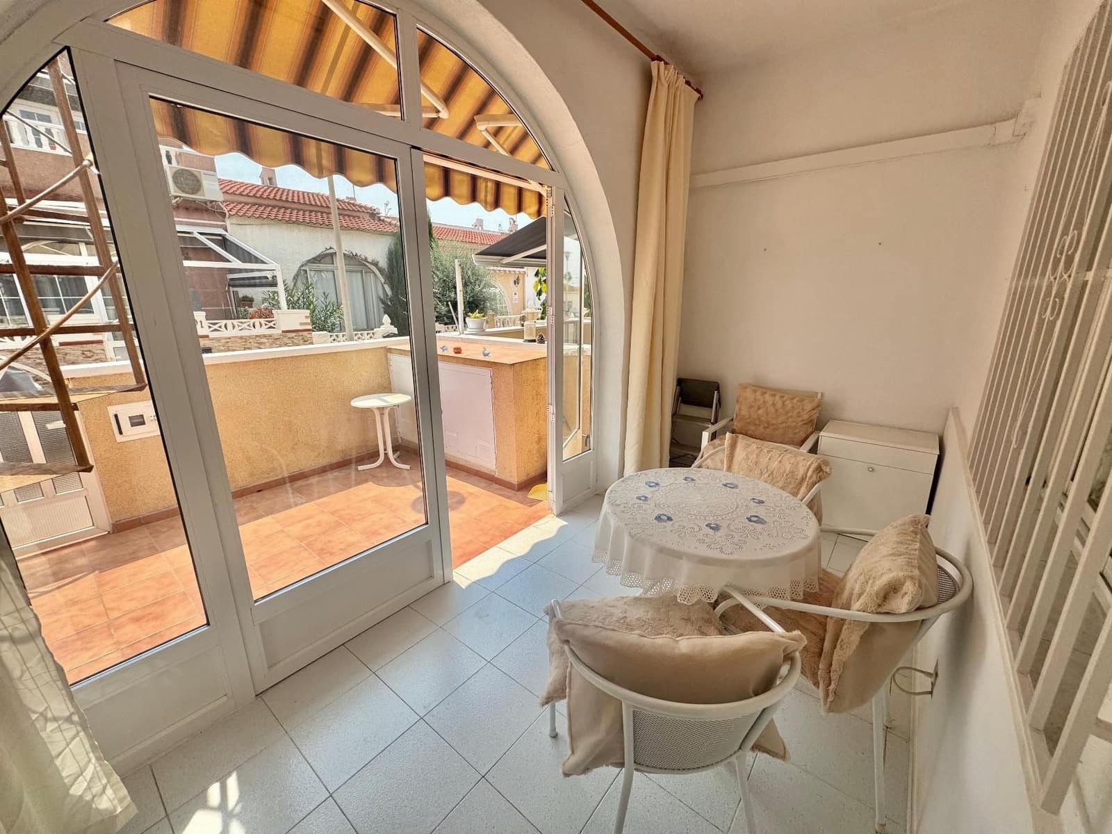 1 chambre Bungalow à vendre à Torrevieja - 99 990 € (Ref: 9189669)