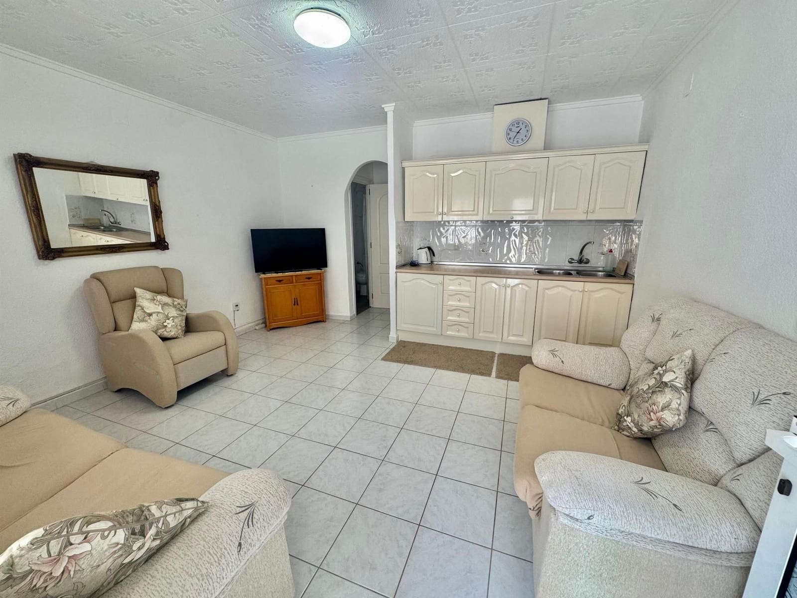 1 chambre Bungalow à vendre à Torrevieja - 99 990 € (Ref: 9189669)