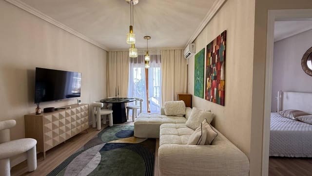 2 makuuhuone Huoneisto myytävänä paikassa Avenida Habaneras - Curva de Palangre, Torrevieja - 189 900 € (Ref: 9206674)