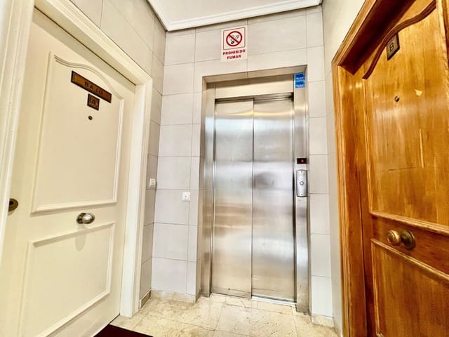 Apartamento de 3 habitaciones en Avenida Habaneras - Curva de Palangre, Torrevieja en venta - 169.900 € (Ref: 9206678)