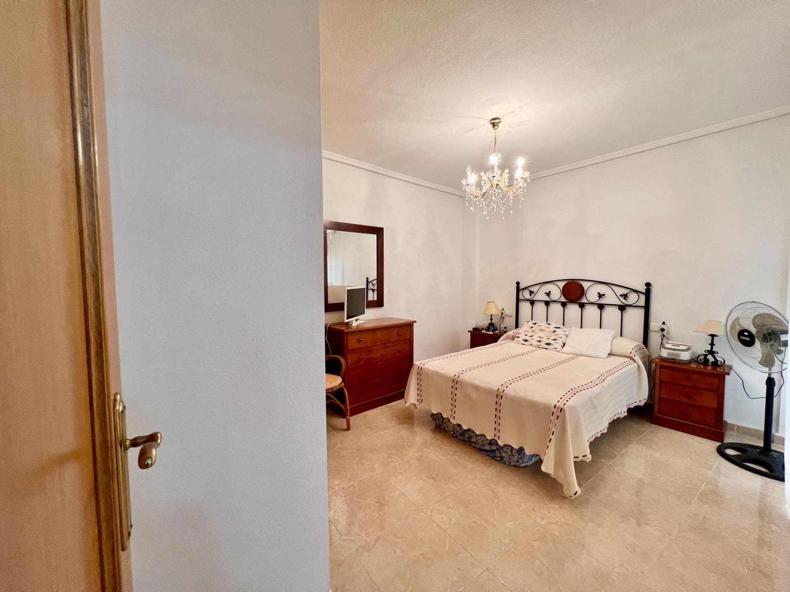 Apartamento de 3 habitaciones en Torrevieja en venta - 169.900 € (Ref: 9206678)